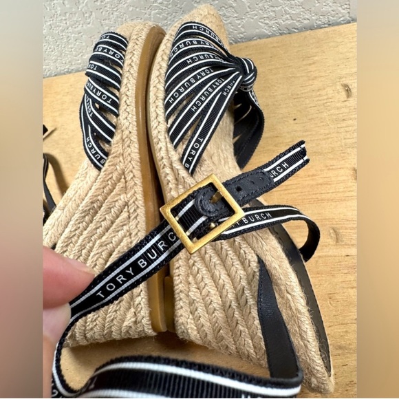 NEW Tory Burch Tory Ribbon Strappy 90mm Wedge Espadrille Sandal Navy & Tan Sz 6 - Picture 12 of 16